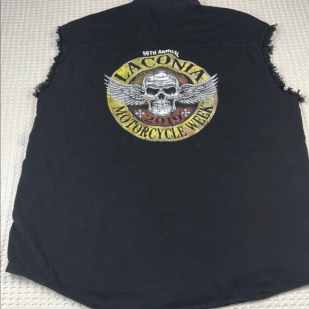 Laconia Bike Week 2019 Men’s XXL Sleeveless  Button-Up Shirt W/Pockets Pre Owned